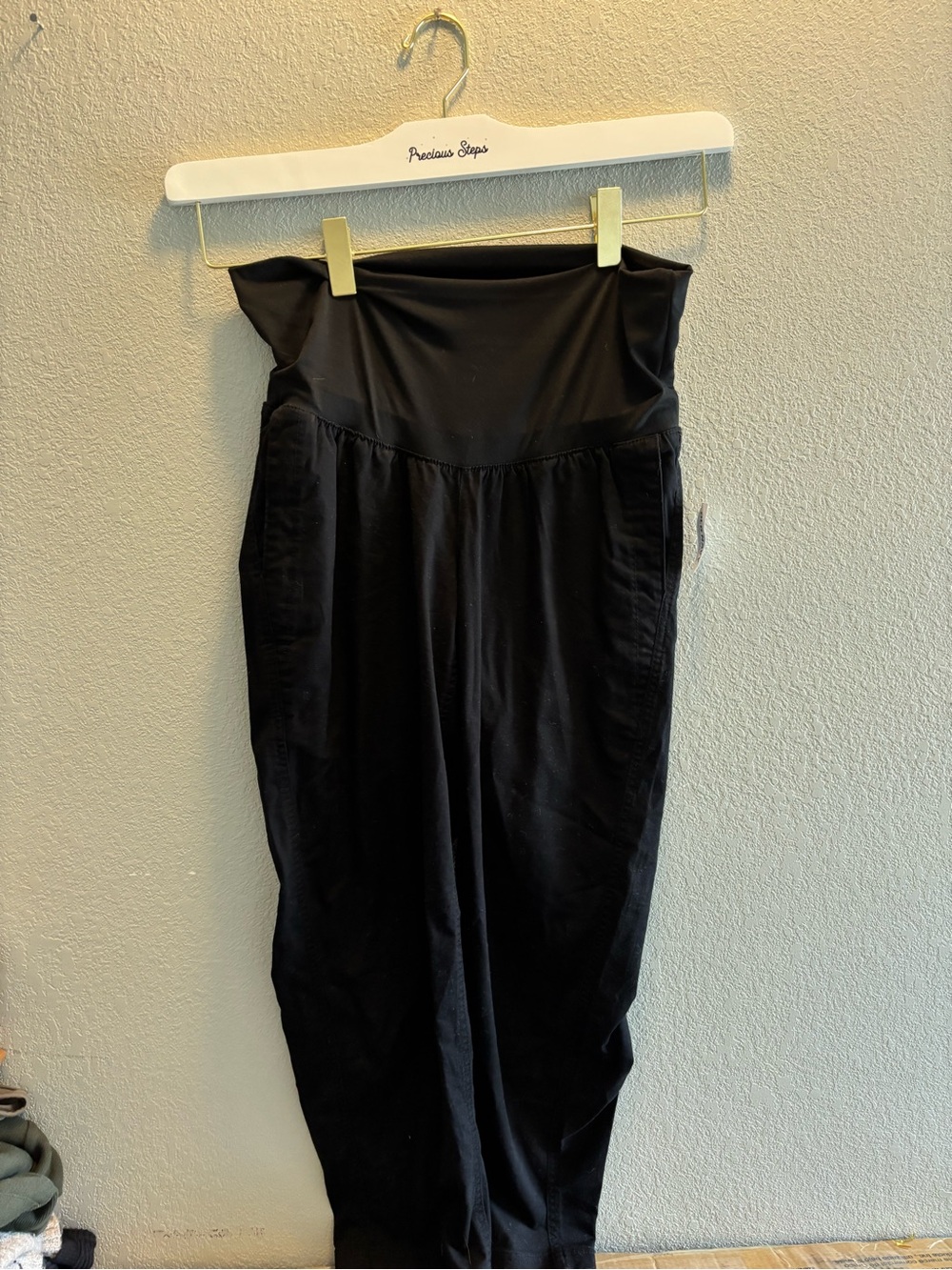 MATERNITY - Old Navy Black High-Waisted Pants
